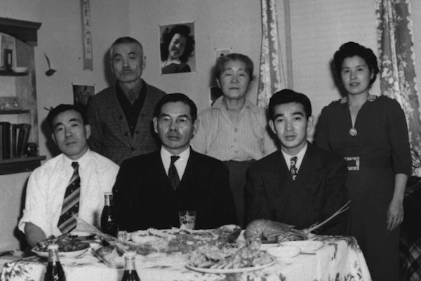 The Japanese American Internment Through Primary Sources: Voices from the Camps