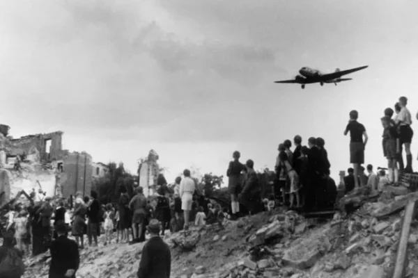 The Soviet Perspective on the Berlin Blockade: Justifying the Siege in 1948