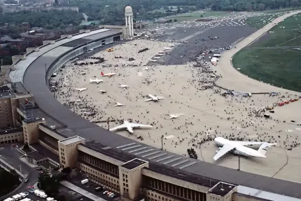 Tempelhof Airport: The Stage of the Berlin Airlift
