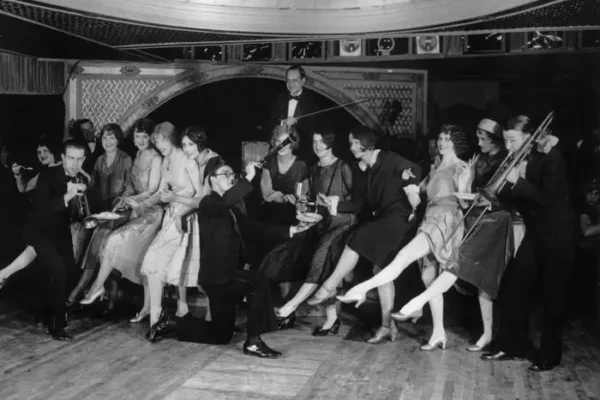 Everyday Life in the 1920s: A Decade of Transformation