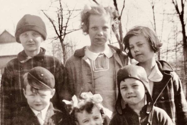 Before the Screen: How American Families Got Their News Before Television
