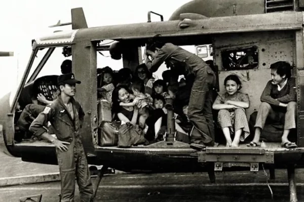The Fall of Saigon: The End of the Vietnam War Through Eyewitness Accounts