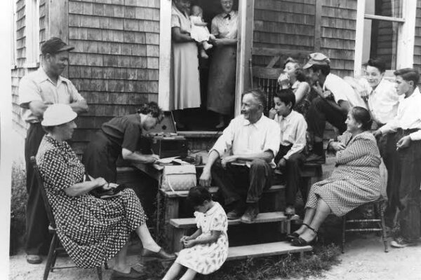 How to Use Oral Histories as Historical Sources: A Guide from the Archives